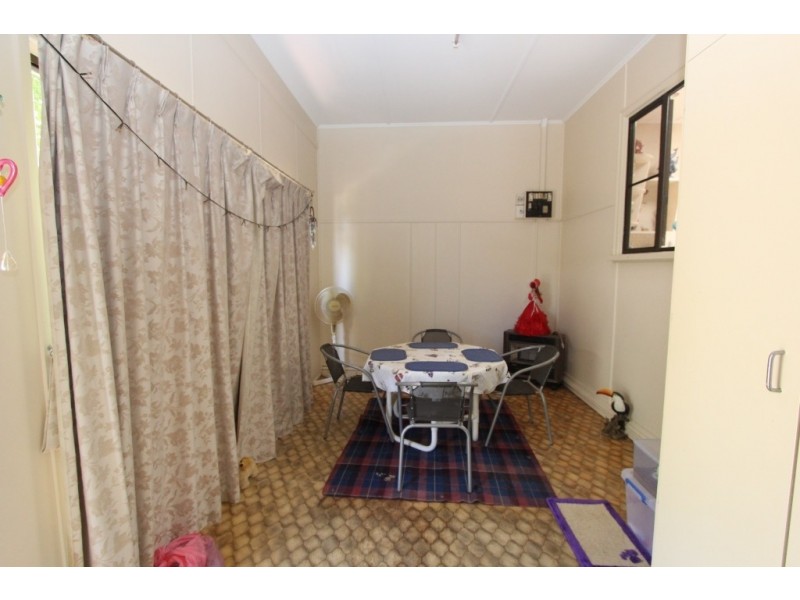 17 Jarrah St, Kingaroy QLD 4610