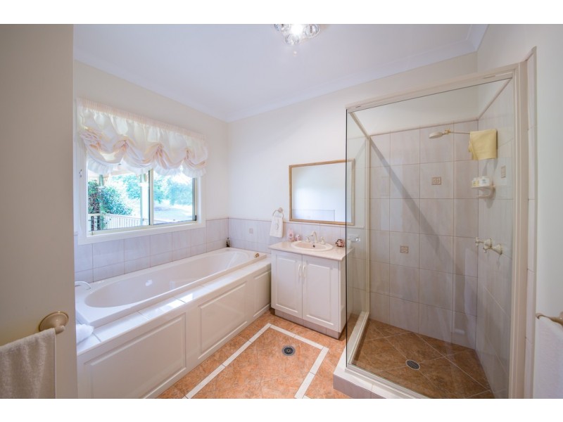 42-44 Macaulay Drive, Booie QLD 4610