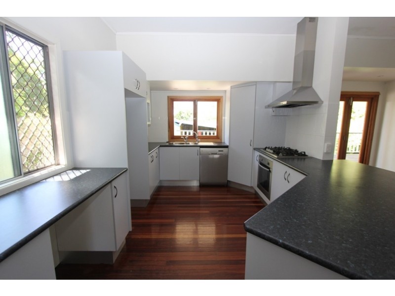 27 Fitzroy St, Kingaroy QLD 4610