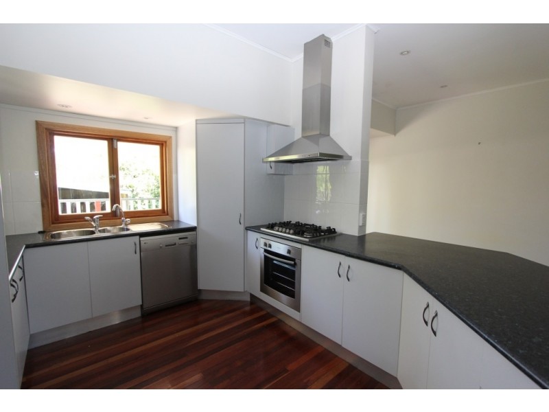 27 Fitzroy St, Kingaroy QLD 4610