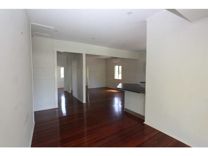 27 Fitzroy St, Kingaroy QLD 4610