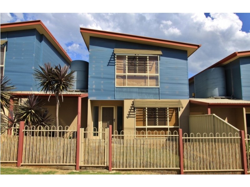 3/26 Edward Street, Kingaroy QLD 4610