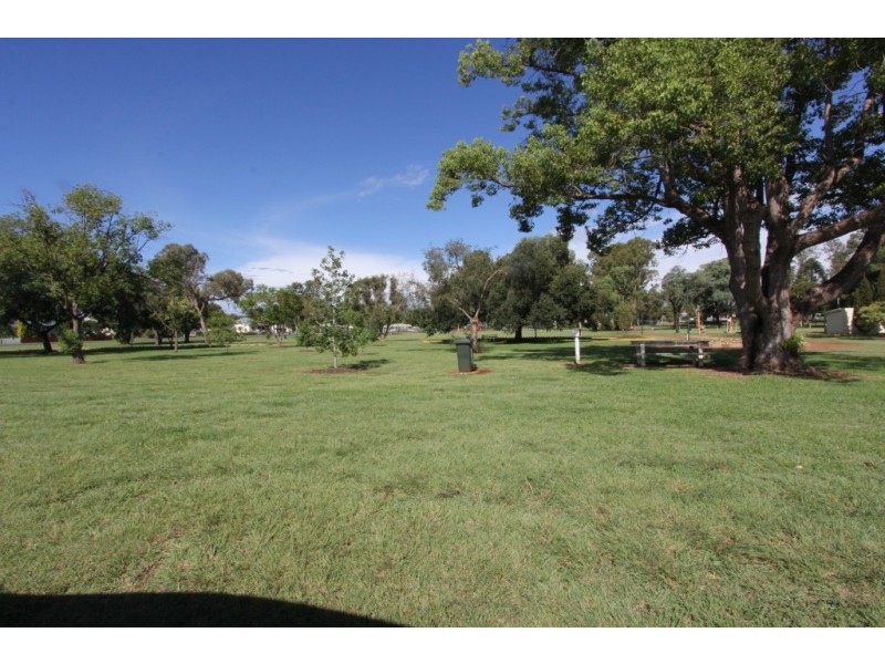 9 Burnett St, Kingaroy QLD 4610