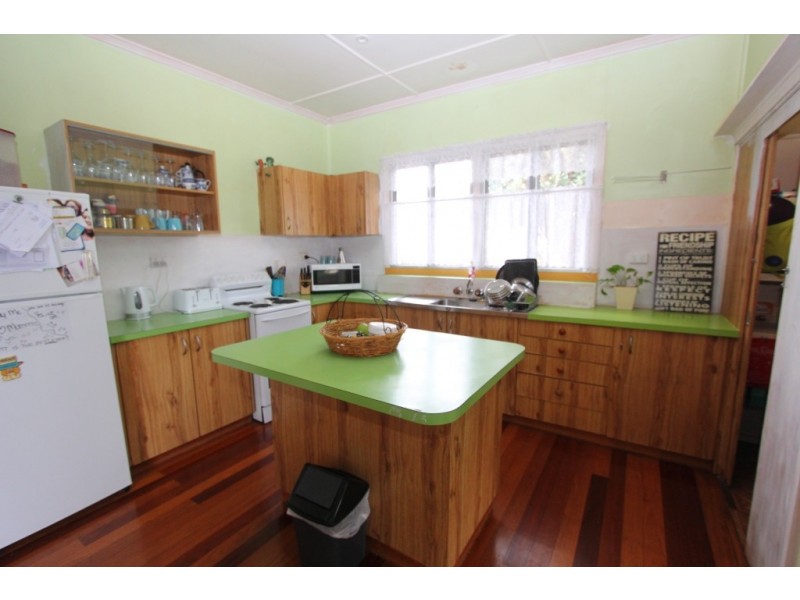 40 Arthur St, Kingaroy QLD 4610