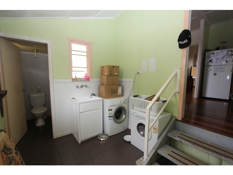 40 Arthur St, Kingaroy QLD 4610