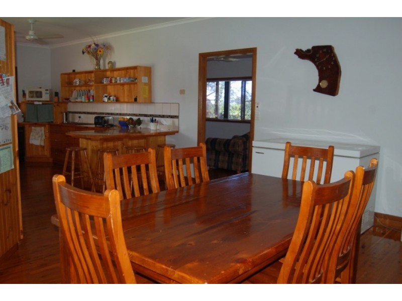 191 Lankowskis Road, Taabinga QLD 4610