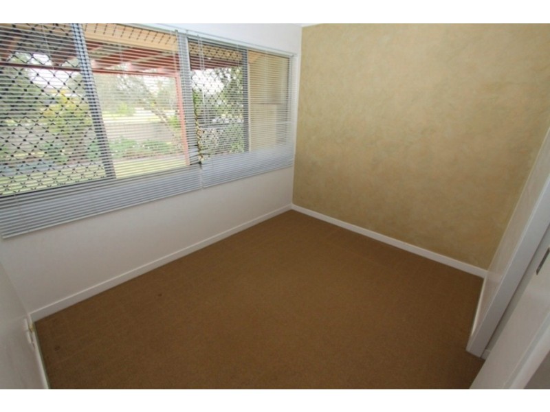 1 Barbara Street, Kingaroy QLD 4610