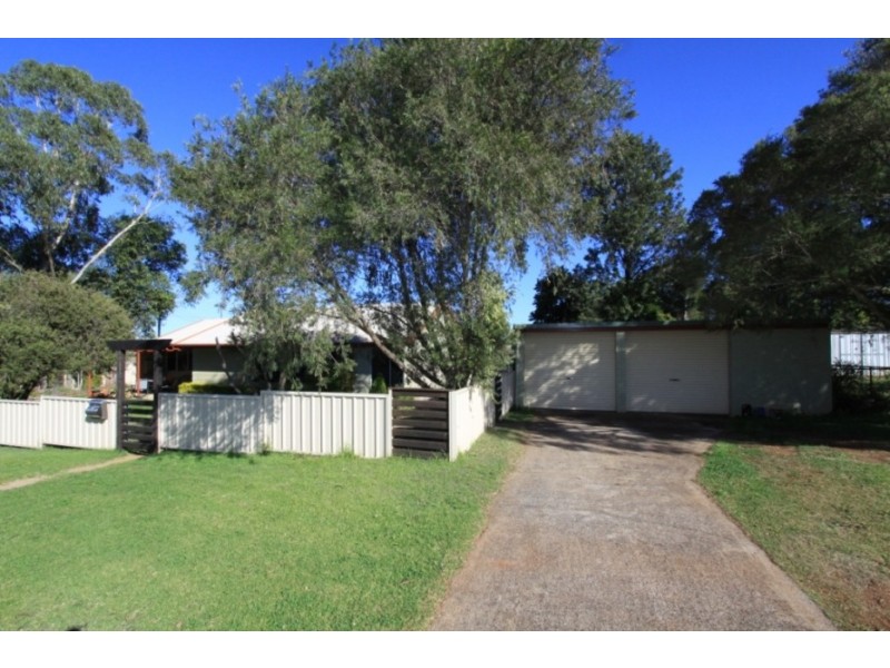 1 Barbara Street, Kingaroy QLD 4610