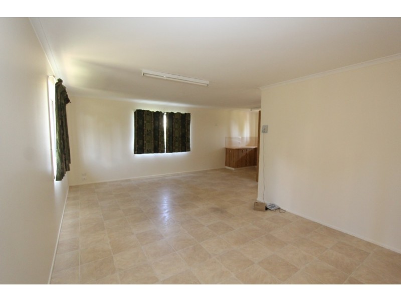 35 Webster St, Kingaroy QLD 4610