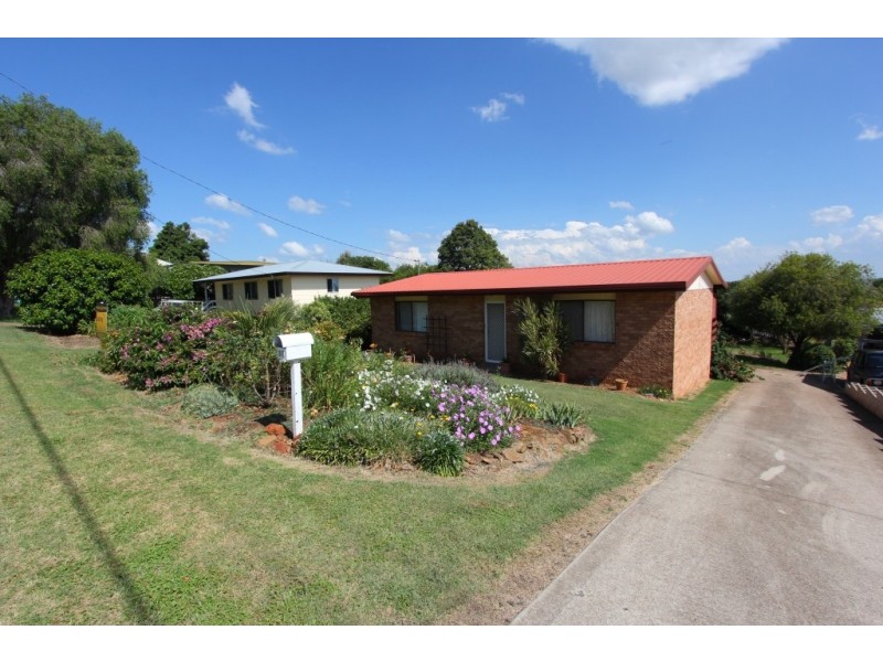 35 Webster St, Kingaroy QLD 4610
