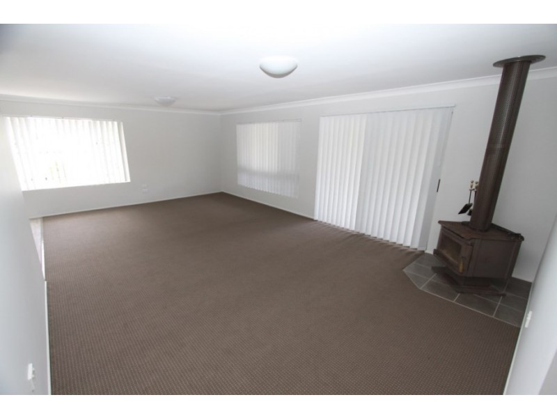 169 Youngman St, Kingaroy QLD 4610