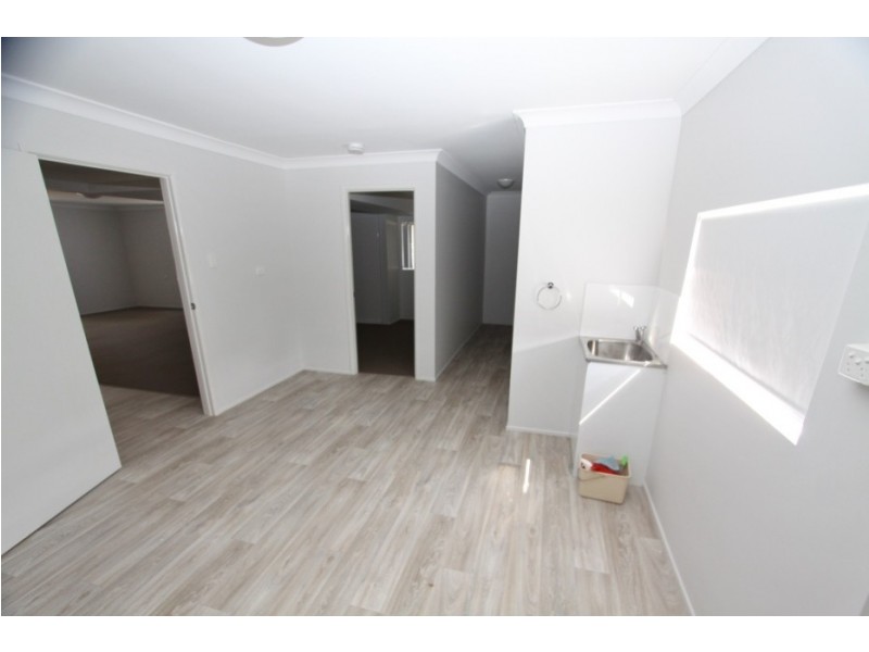 169 Youngman St, Kingaroy QLD 4610