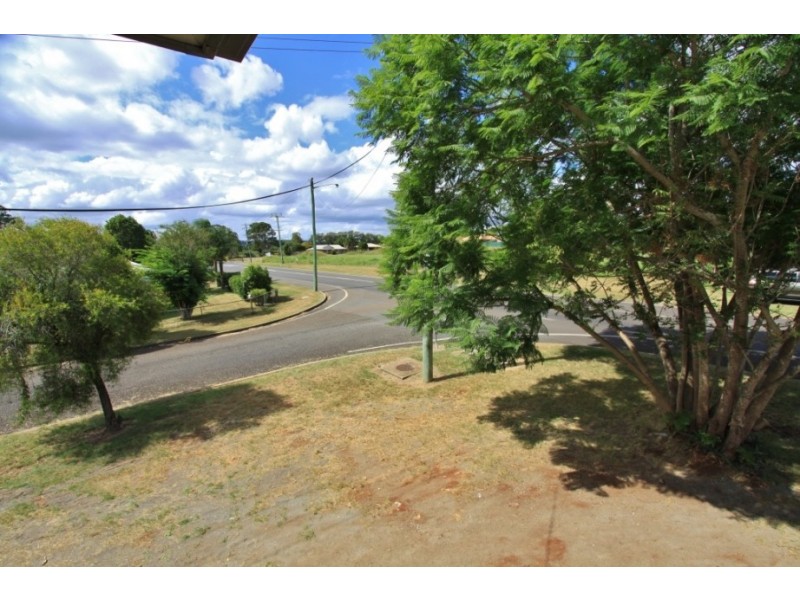 169 Youngman St, Kingaroy QLD 4610
