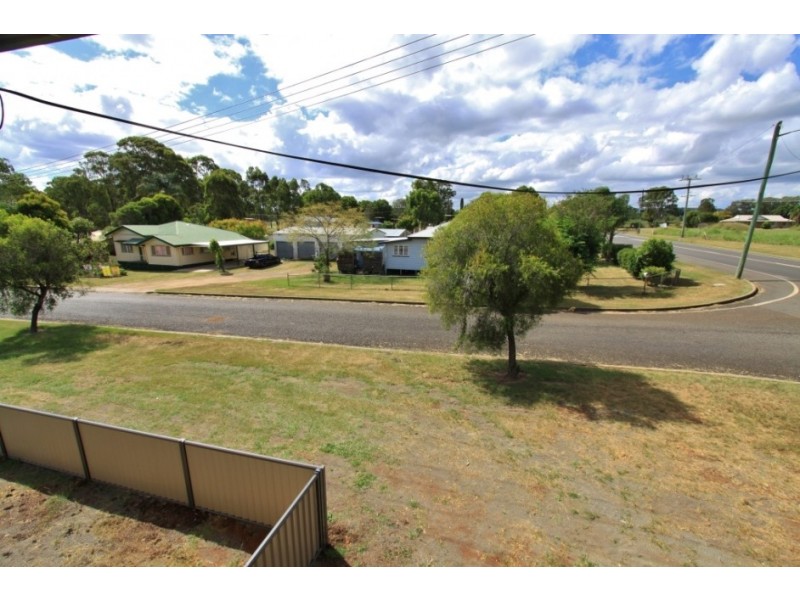 169 Youngman St, Kingaroy QLD 4610