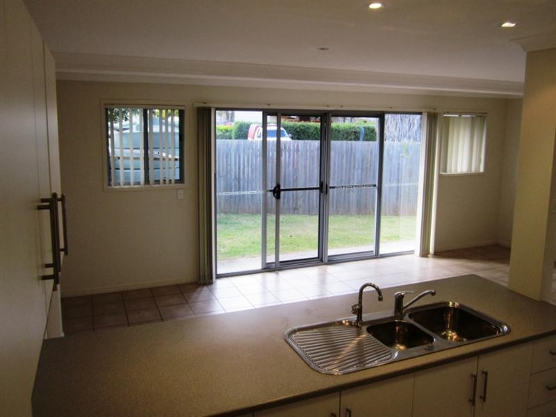 Unit 6, 6 to 8 Gladys St, Kingaroy QLD 4610