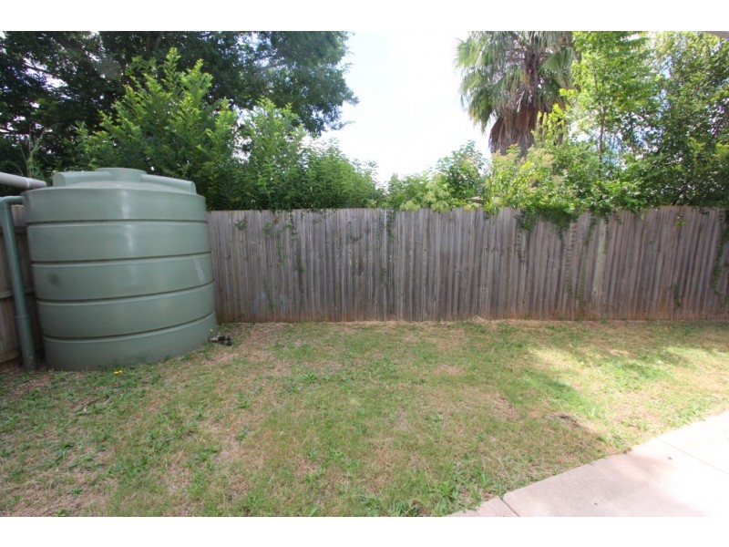 Unit 6, 6 to 8 Gladys St, Kingaroy QLD 4610