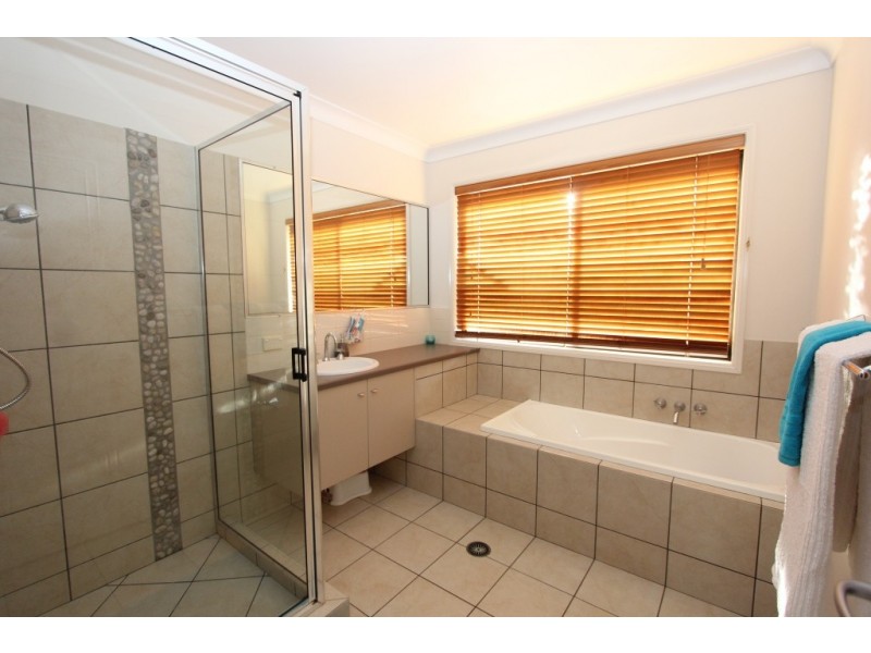 23 Bottlebrush St, Kingaroy QLD 4610