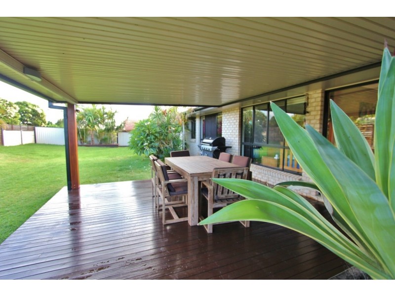 23 Bottlebrush St, Kingaroy QLD 4610