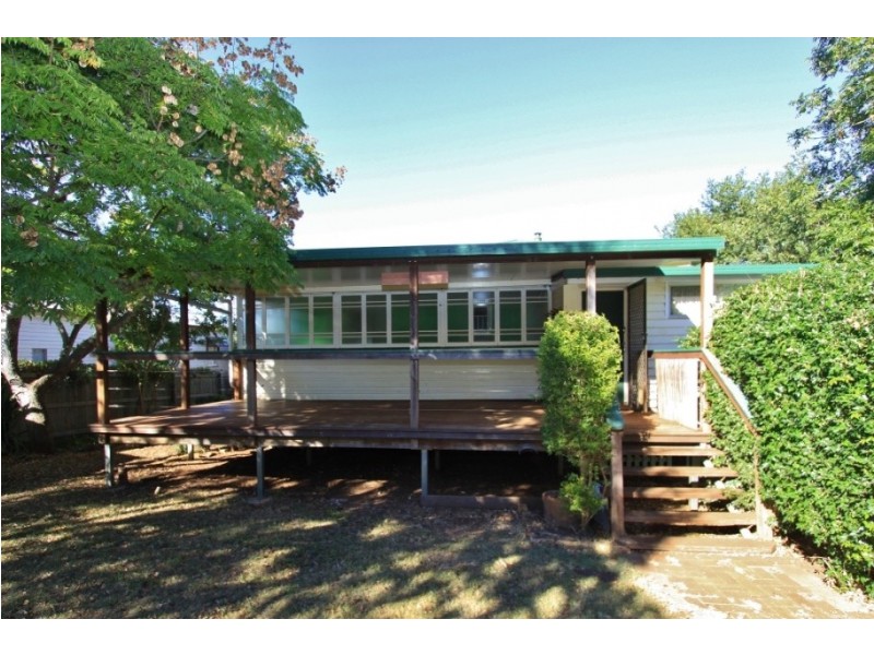 38 Carinya St, Kingaroy QLD 4610