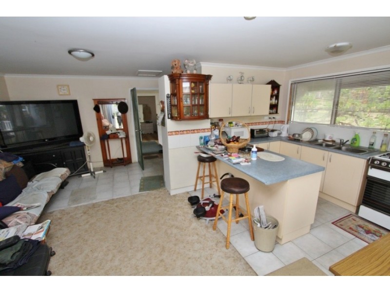 1614 Memerambi Barkers Crk Rd, Wattle Camp QLD 4615