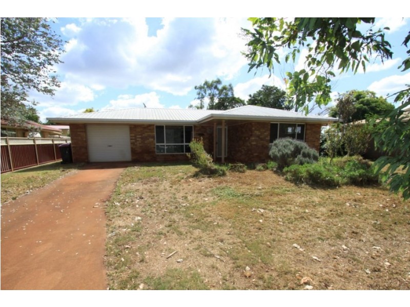 7 Andrew Street, Wooroolin QLD 4608