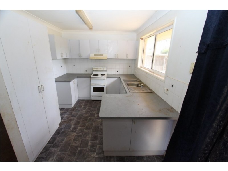 7 Andrew Street, Wooroolin QLD 4608