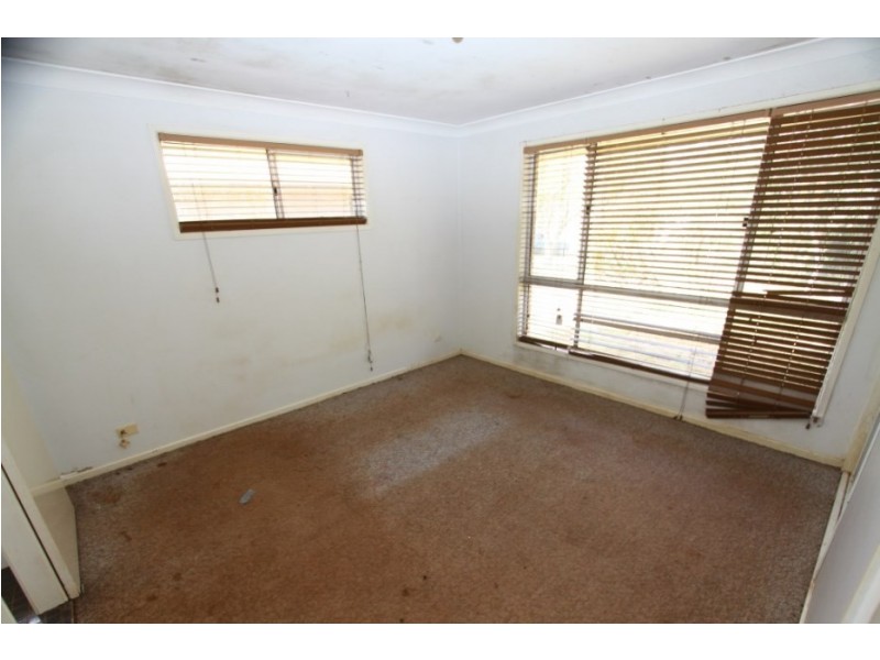 7 Andrew Street, Wooroolin QLD 4608