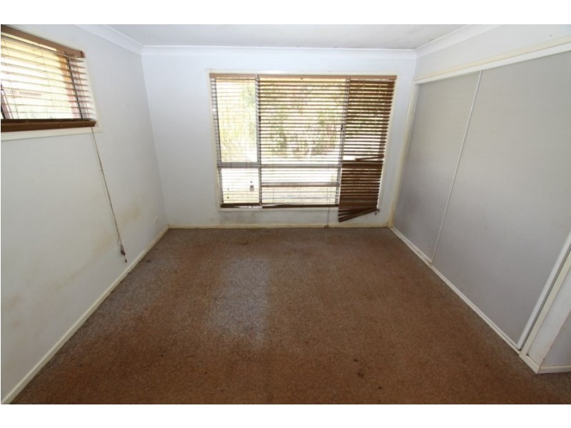 7 Andrew Street, Wooroolin QLD 4608