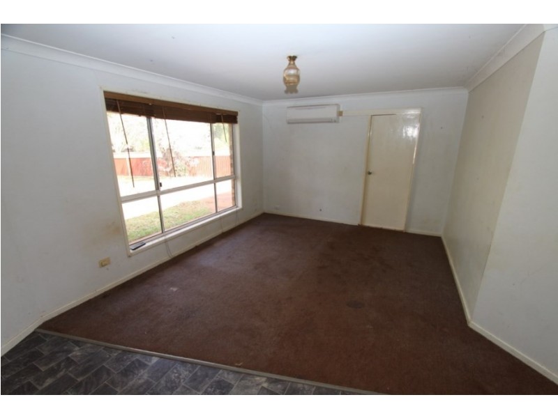 7 Andrew Street, Wooroolin QLD 4608