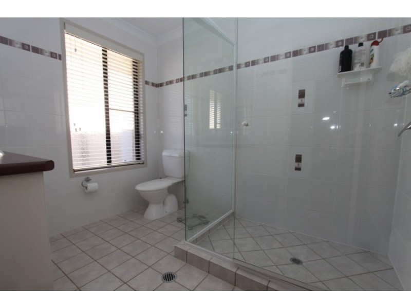 30 Windsor Circle, Kingaroy QLD 4610