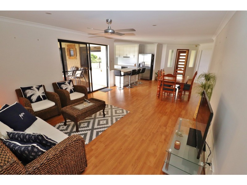 25 Hillview Parade, Kingaroy QLD 4610