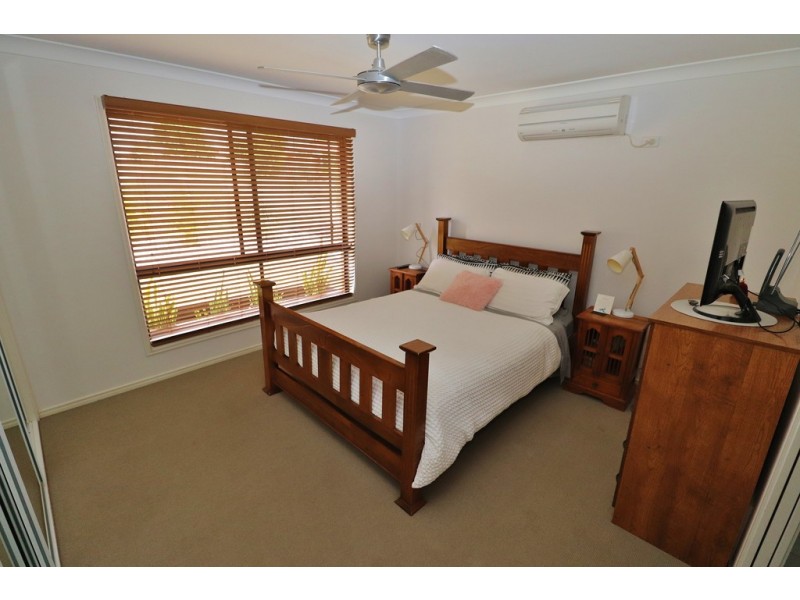 25 Hillview Parade, Kingaroy QLD 4610