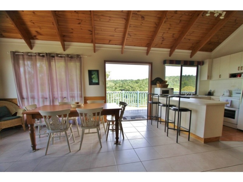 71 Rainforest Drive, Bunya Mountains QLD 4405