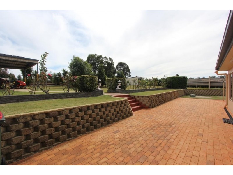 143 Premier Drive, Kingaroy QLD 4610