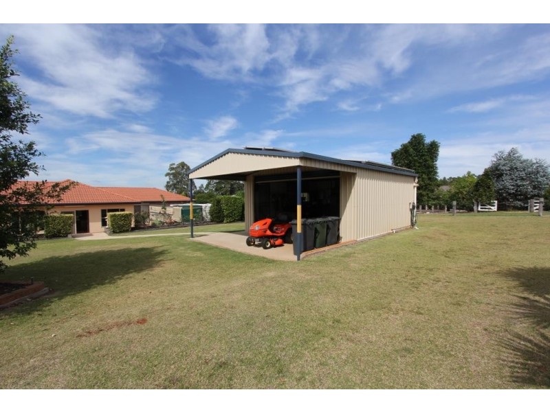143 Premier Drive, Kingaroy QLD 4610