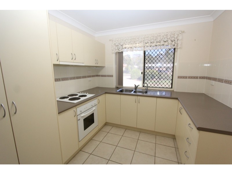 Unit 1, 46 Burnett St, Kingaroy QLD 4610