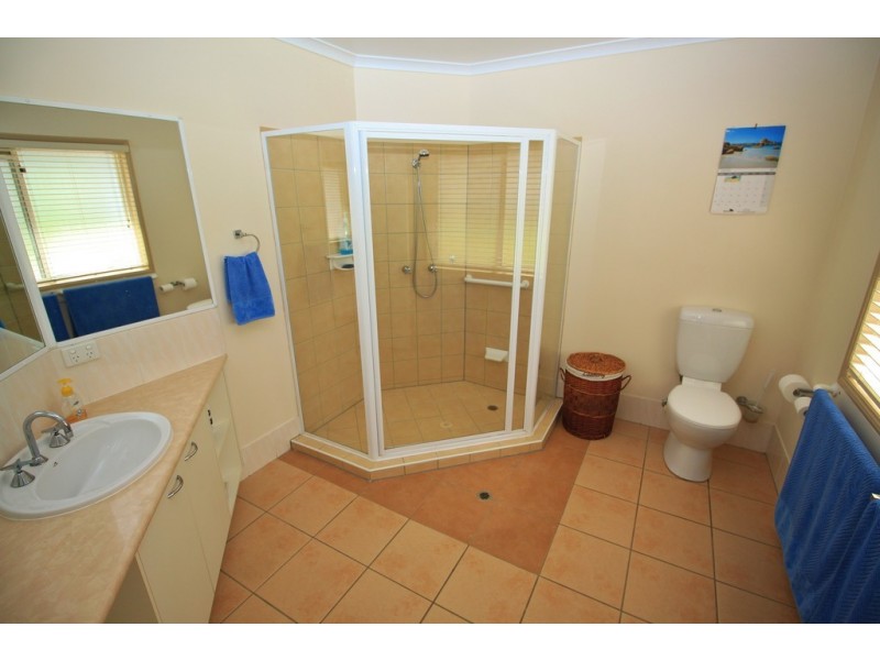 38 Adermann Drive, Kingaroy QLD 4610