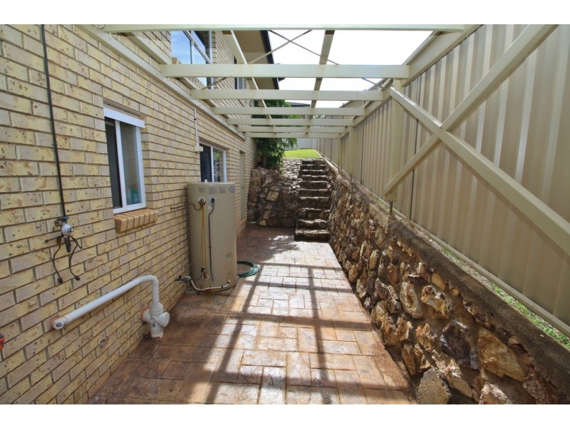 38 Adermann Drive, Kingaroy QLD 4610