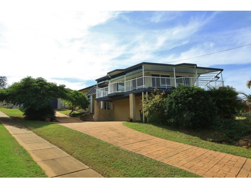 38 Adermann Drive, Kingaroy QLD 4610