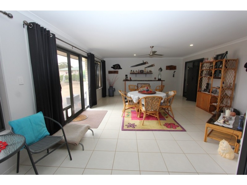 12 to 14 Bethany St, Kingaroy QLD 4610