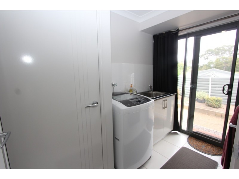 12 to 14 Bethany St, Kingaroy QLD 4610
