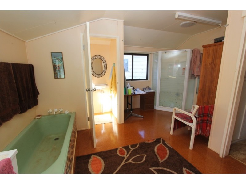 1 Short St, Kumbia QLD 4610