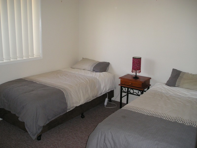 Unit 2, 13 Tessmanns Rd, Kingaroy QLD 4610