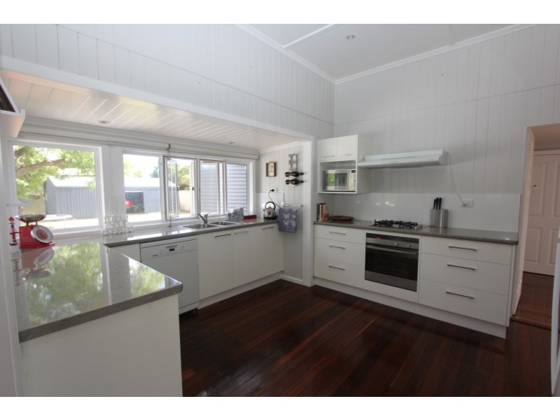35 First Ave, Kingaroy QLD 4610
