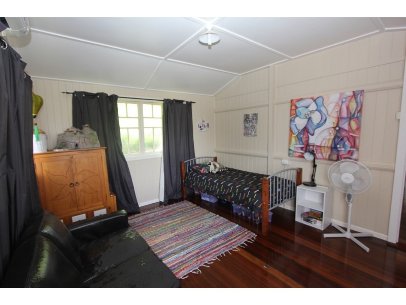 35 First Ave, Kingaroy QLD 4610
