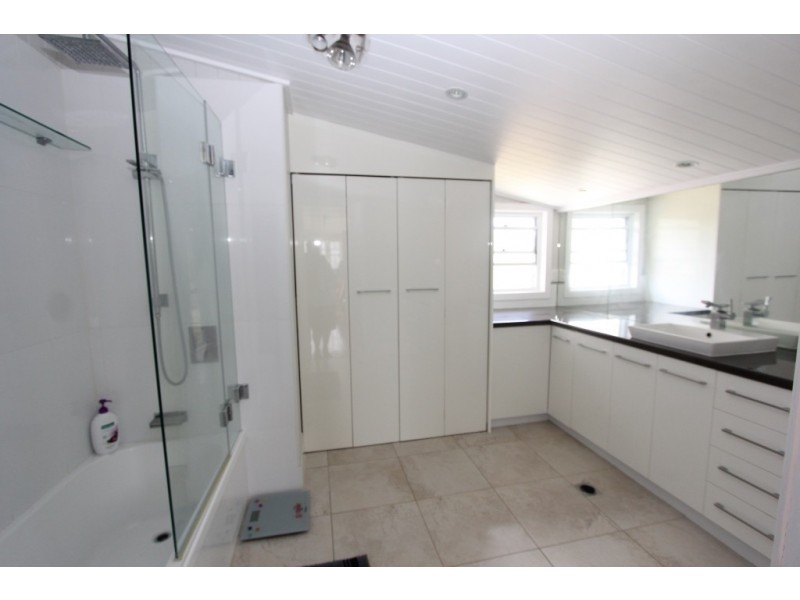 35 First Ave, Kingaroy QLD 4610
