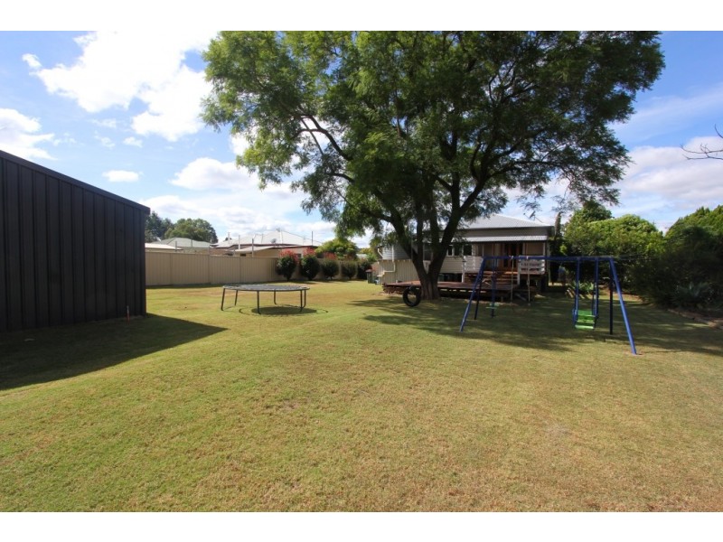 35 First Ave, Kingaroy QLD 4610