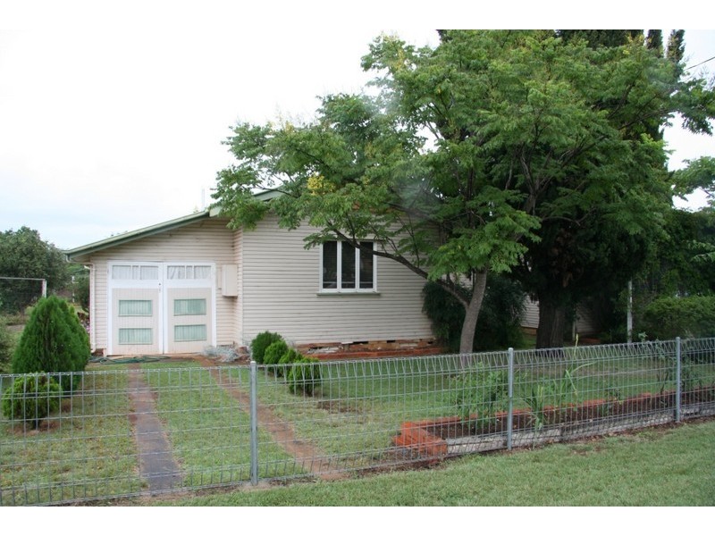 42 First Avenue, Kingaroy QLD 4610