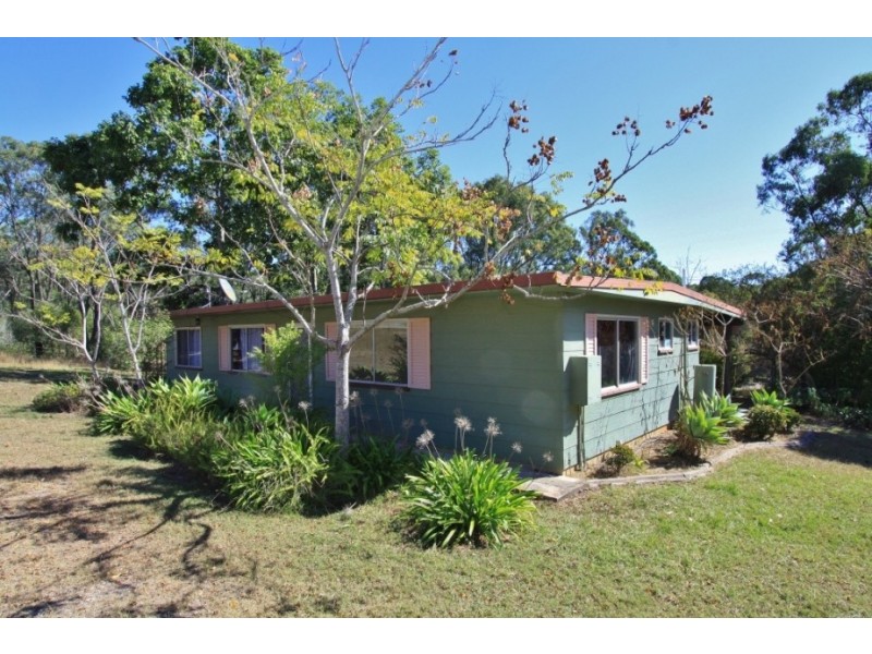 323 McAuliffes Road, Booie QLD 4610