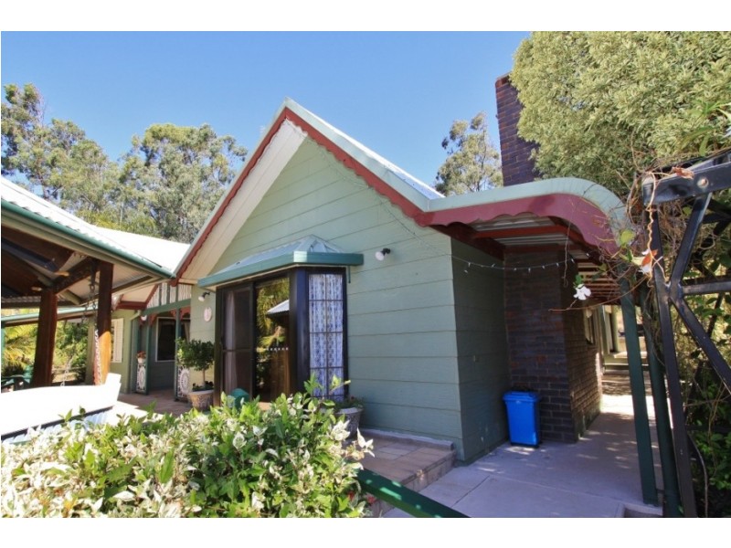 323 McAuliffes Road, Booie QLD 4610